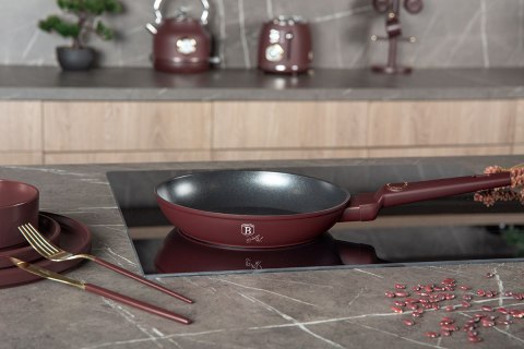 PATELNIA TYTANOWA 28cm BERLINGER HAUS BH-8024 LEONARDO PATELNIA TYTANOWA 28cm BERLINGER HAUS BH-8024 LEONARDO