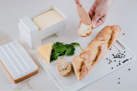 INTELIGENTNA MASELNICZKA WODNA Z NOŻYKIEM BIAŁA INTELIGENTNA MASELNICZKA WODNA Z NOŻYKIEM BIAŁA